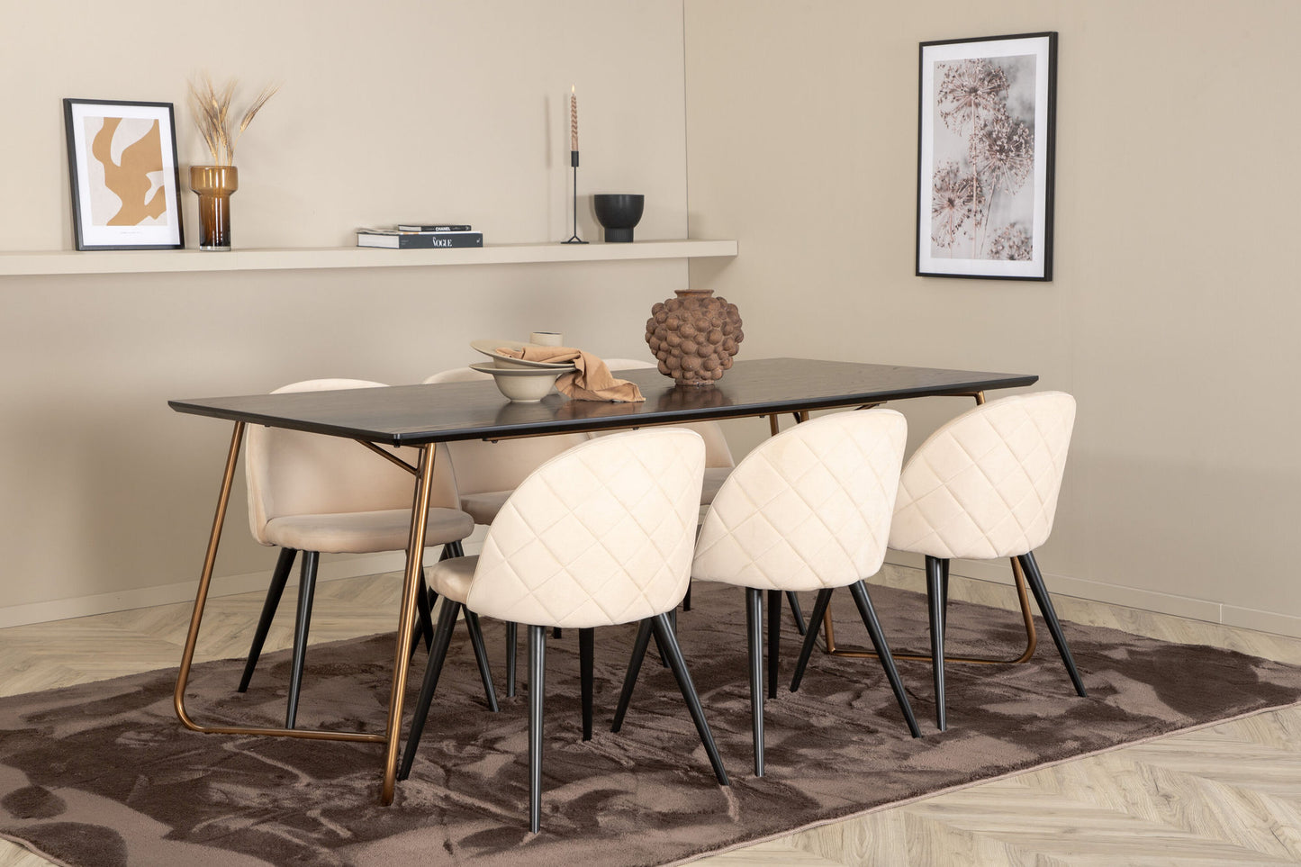Petra Eetkamerset – Tafel en 6 Velvet Stoelen