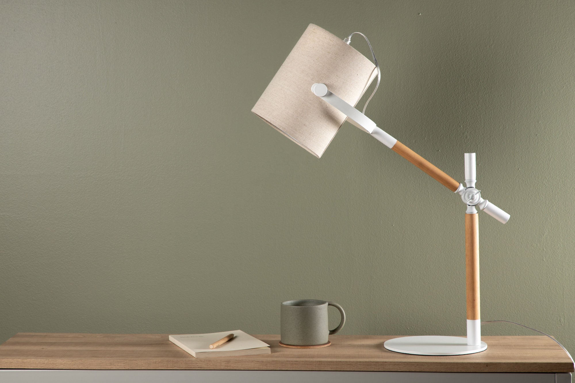 Dennis Tafellamp - Wit / Hout / Beige Linnen