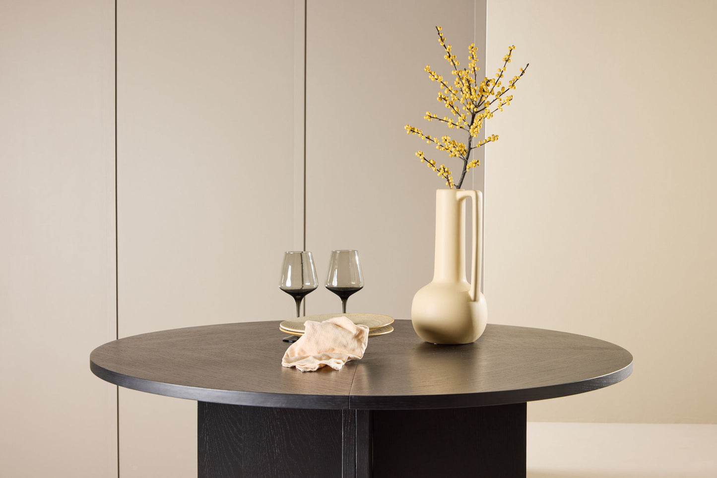 Strada Ronde Eettafel – Zwart Fineer – Ø120 cm