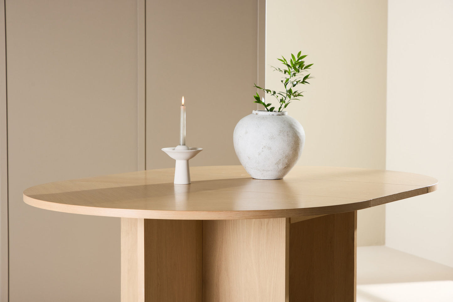 Strada Uitschuifbare Ronde Eettafel – Whitewashed Fineer – Ø120–170 cm
