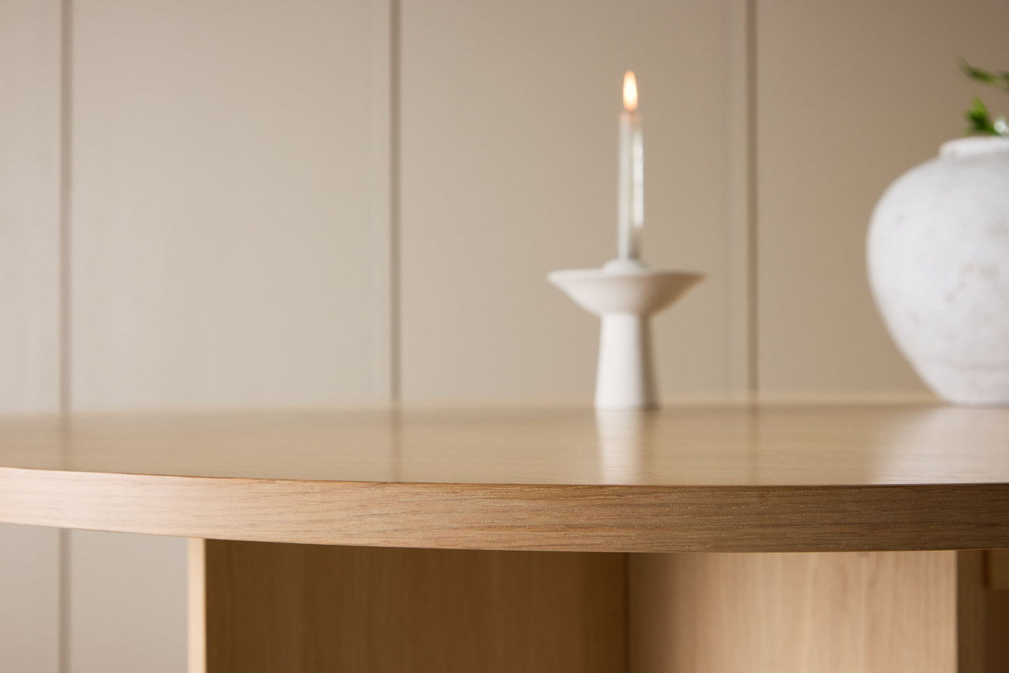 Strada Uitschuifbare Ronde Eettafel – Whitewashed Fineer – Ø120–170 cm